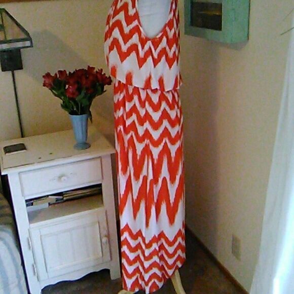 Magic Orange and White Maxi Dress - Picture 4 of 9